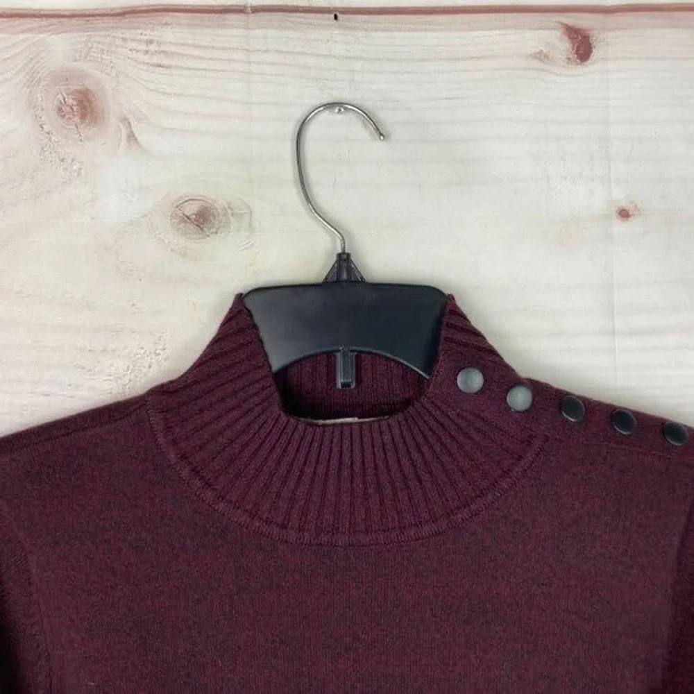 Dressbarn Sweater Womens M Red Mock Neck Pullover Long Sleeve Button Trim Knit
